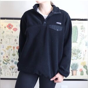 BLACK PATAGONIA SYNCHILLA FLEECE